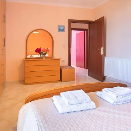 βιλα εμμανουελα * サミ